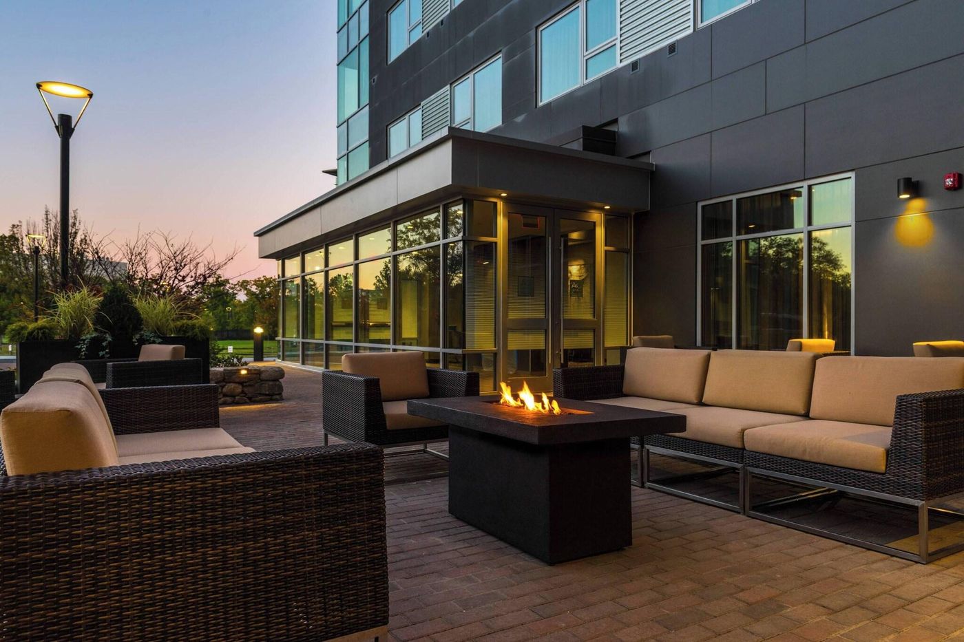 AC-Hotel-Boston-Cambridge-General-view-1