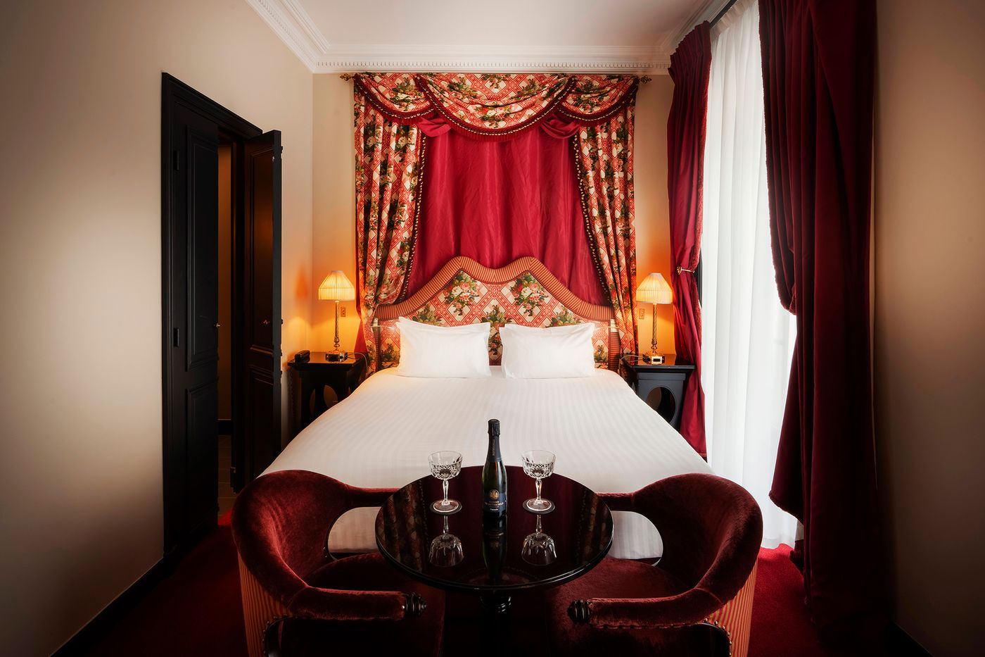 Maison-Athenee-Room-30