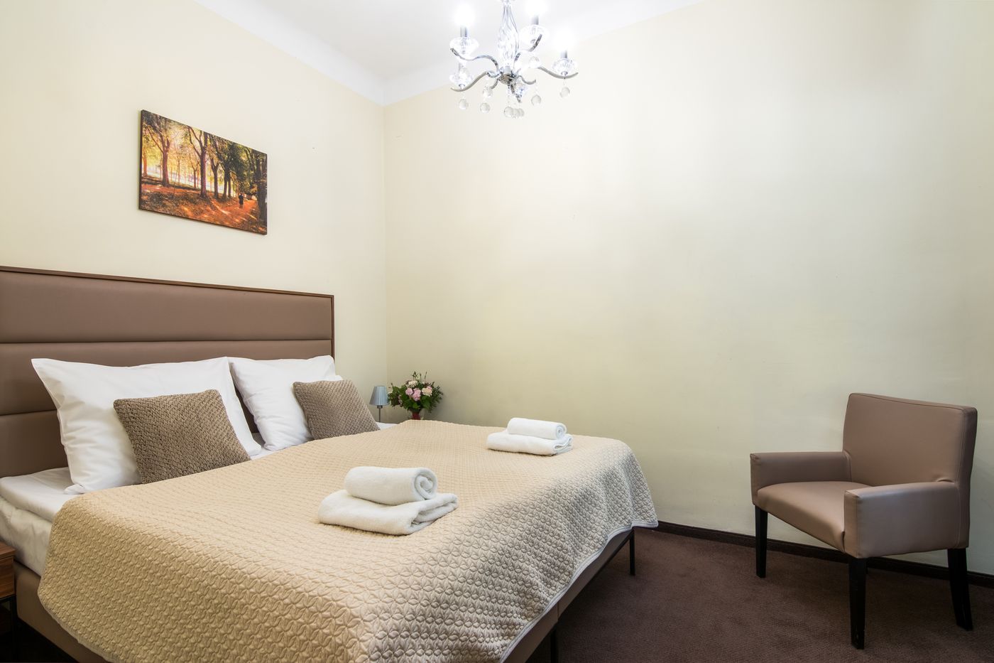 Aparthotel-Old-Town-Room-19