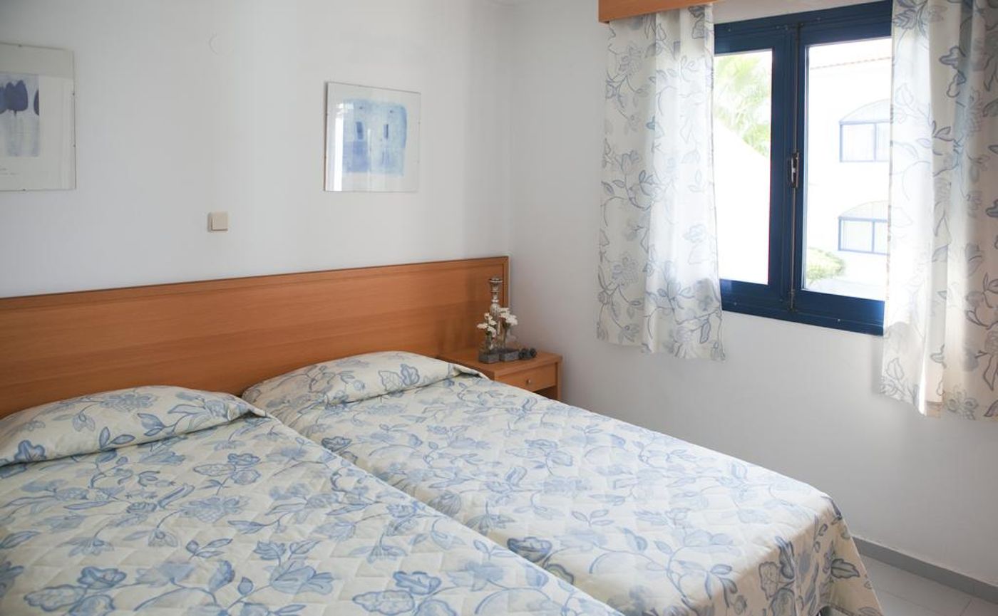 Govino Bay Apartments