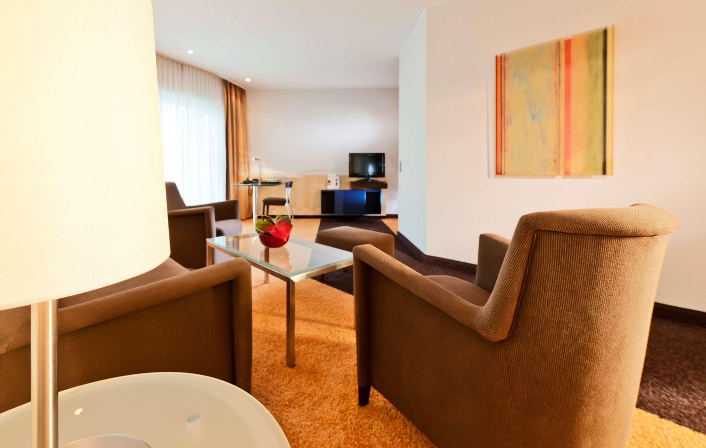 Dorint-an-der-Messe-Koeln-Room-16