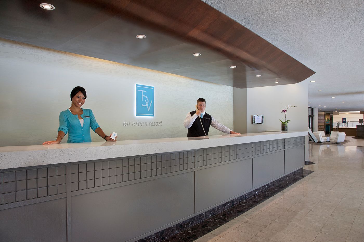 Toronto Don Valley Hotel & Suites-Canada-ONTARIO-Lobby-7