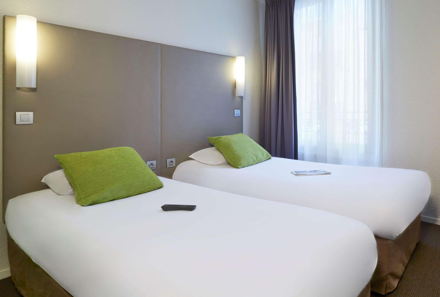 Campanile-Paris-Ouest---Levallois-Perret-Room-15