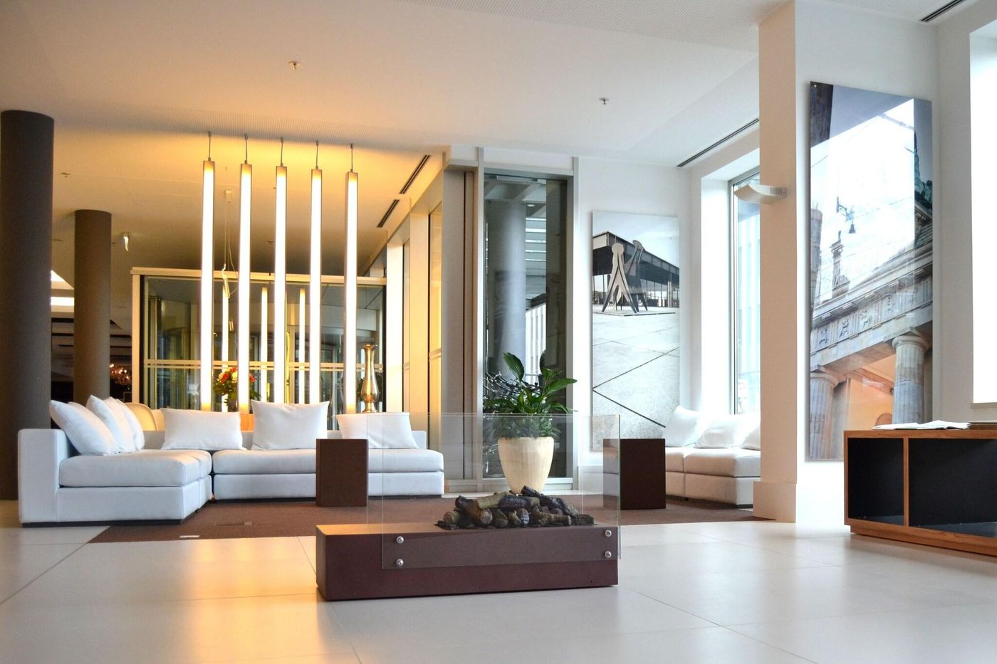 Melia-Berlin-Lobby-22