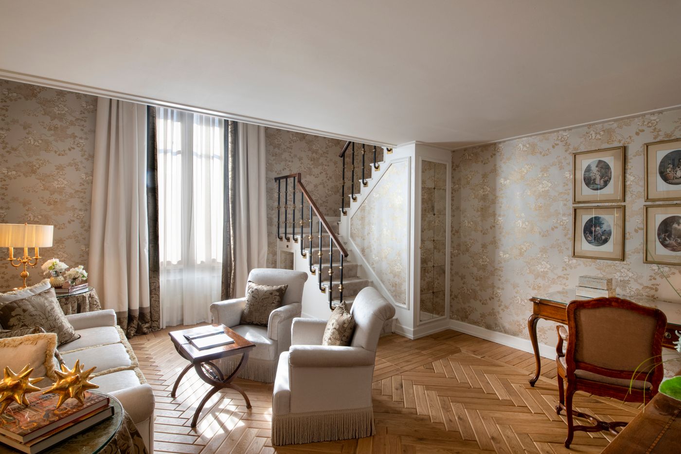 Helvetia---Bristol-Firenze---Starhotels-Collezione-Room-12