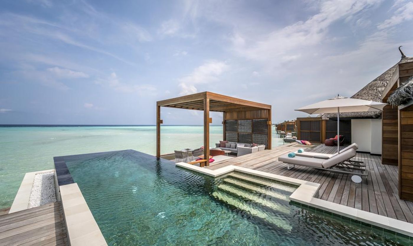 Four Seasons Kudahuraa