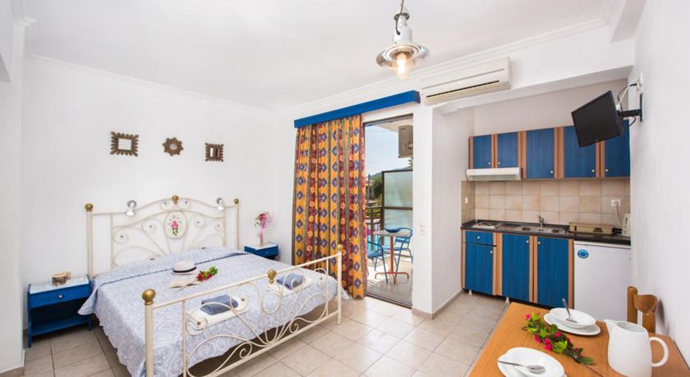 Aquarius Beach Hotel