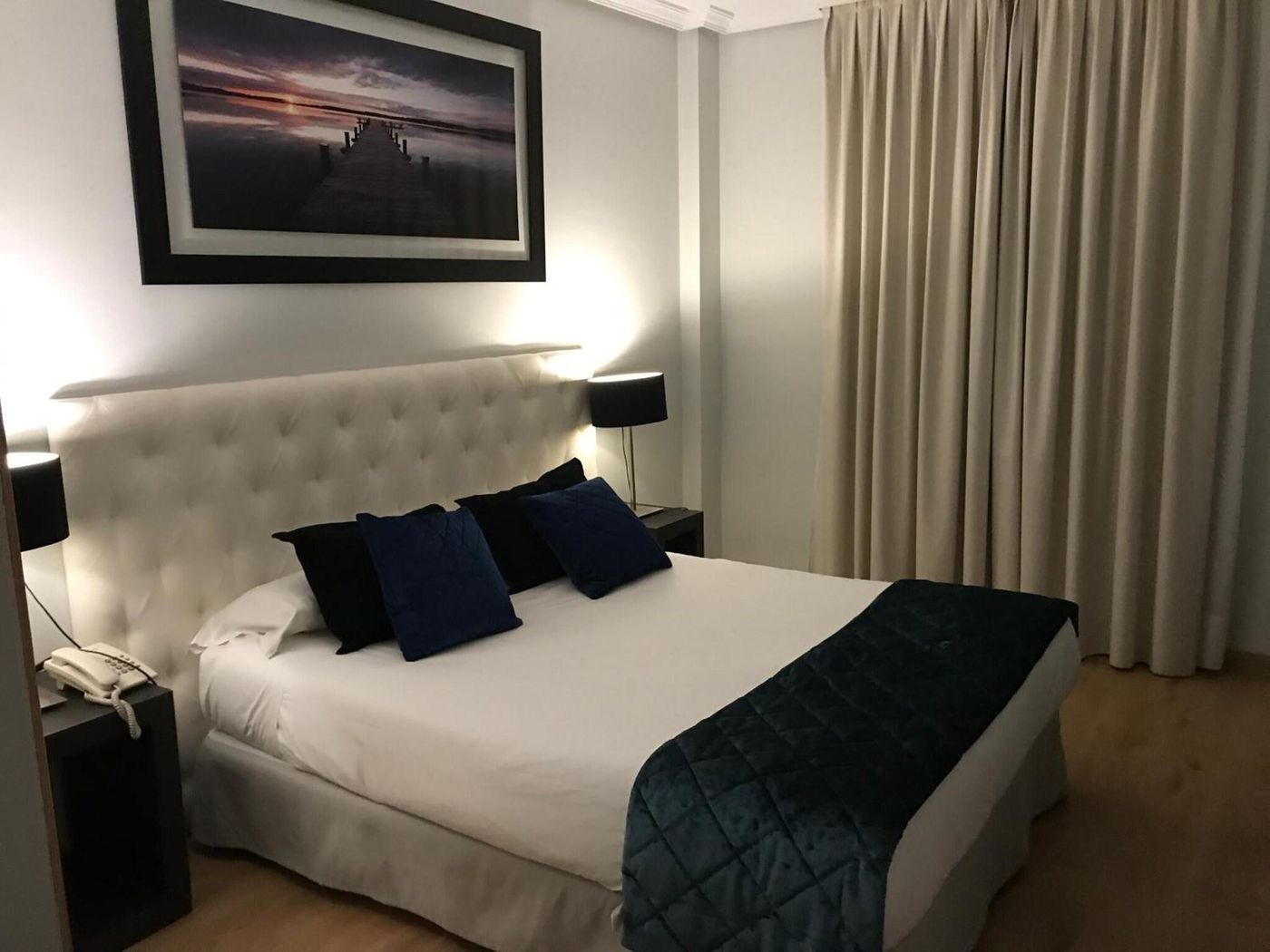 Hotel-Suites-Feria-de-Madrid-Room-20