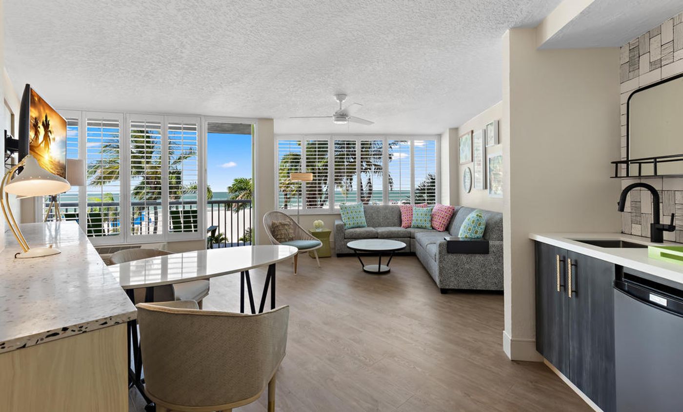 Bellwether Beach Resort