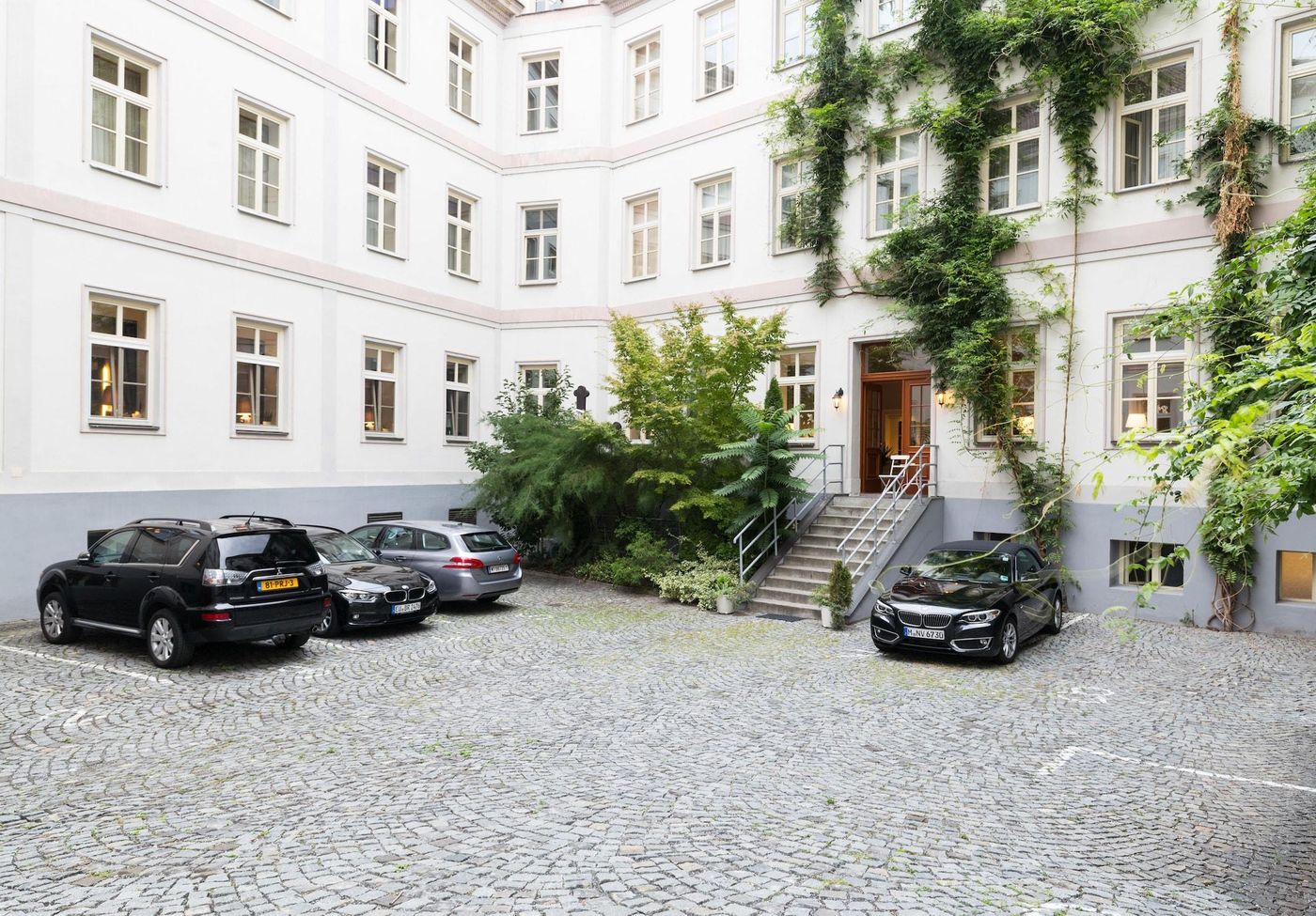 Unitas-Czech Republic-Prague -General view-4