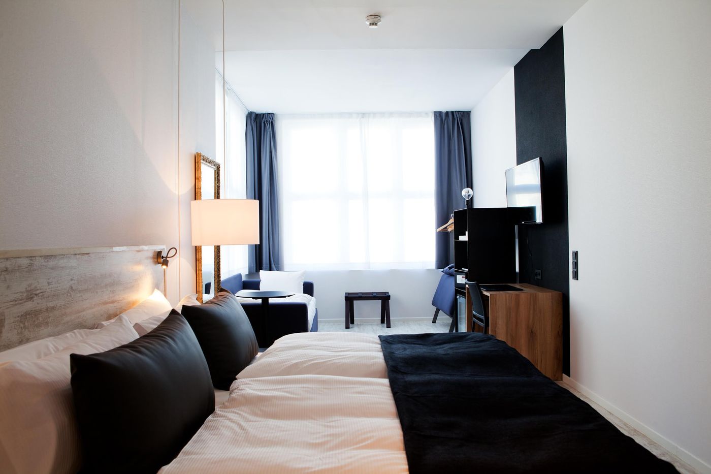 Catalonia-Berlin-Mitte-Room-31