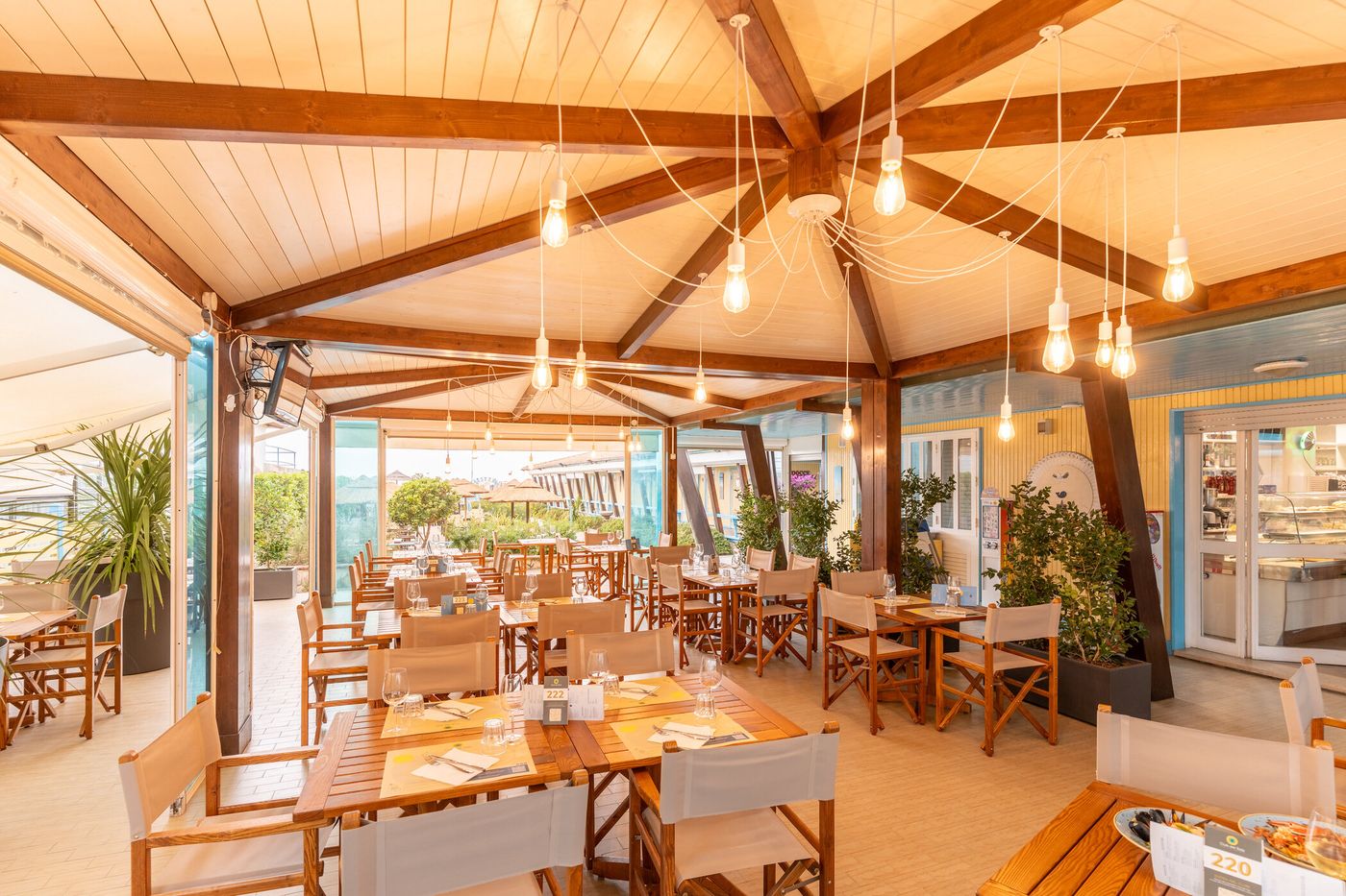 Club-del-Sole-Viareggio-Family-Collection-Restaurant-13