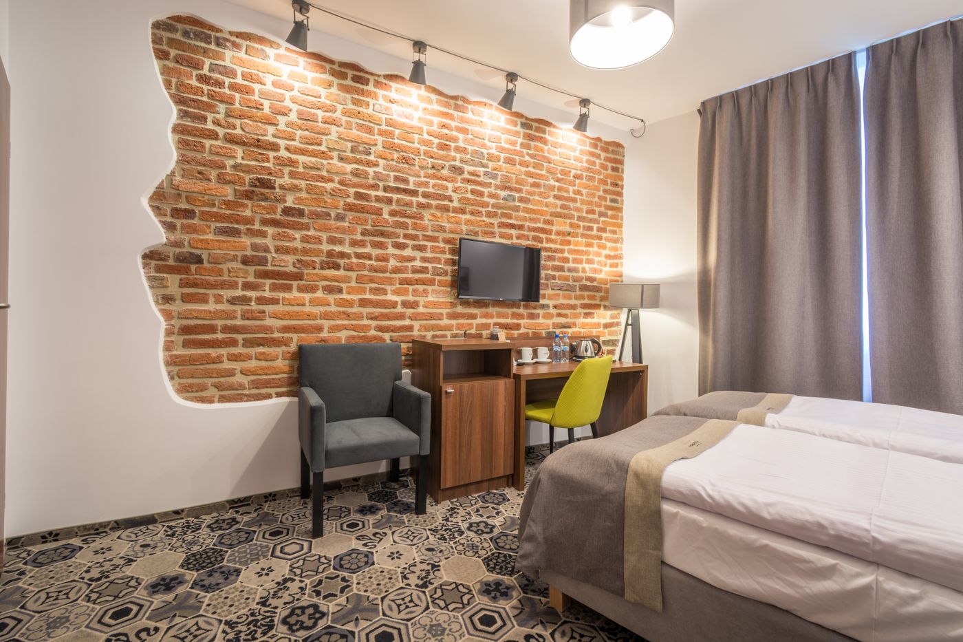 Hotel-Lavender-Room-13