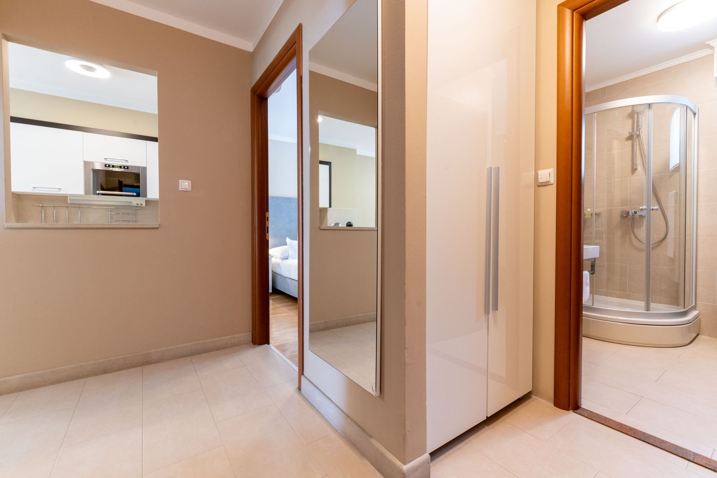 The-Residence-Room-53