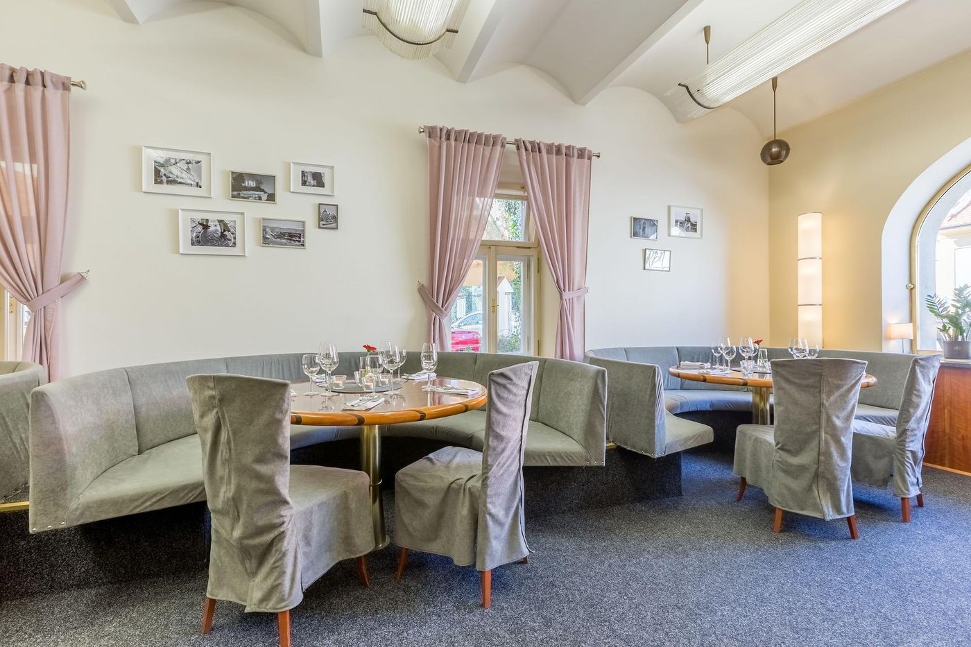 Hotel-U-Rytire-Restaurant-56