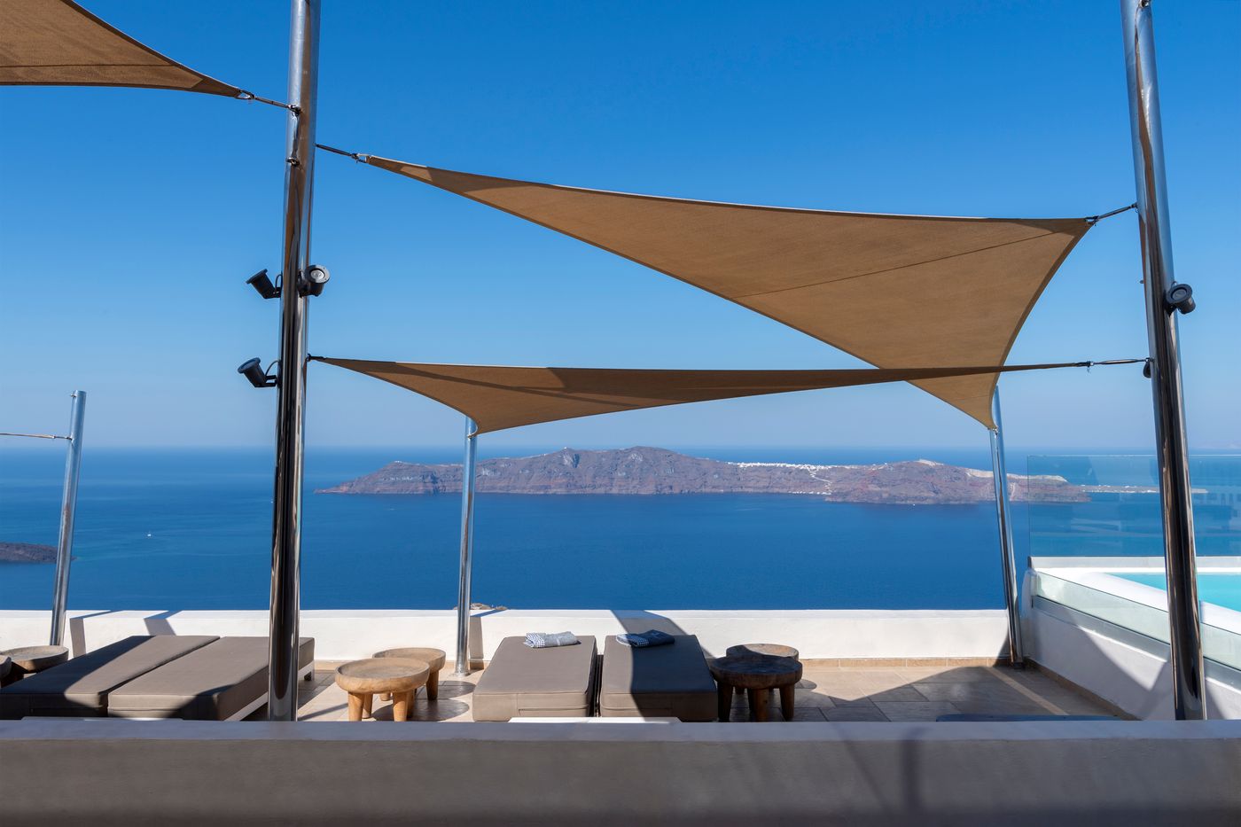 La-Maltese-Caldera-Concept-Terrace-16