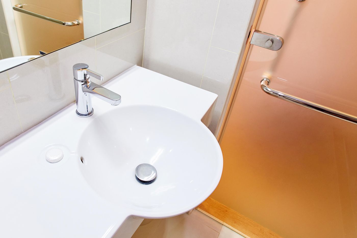 Red Planet Pattaya-Thailand-Banglamung-Room-8