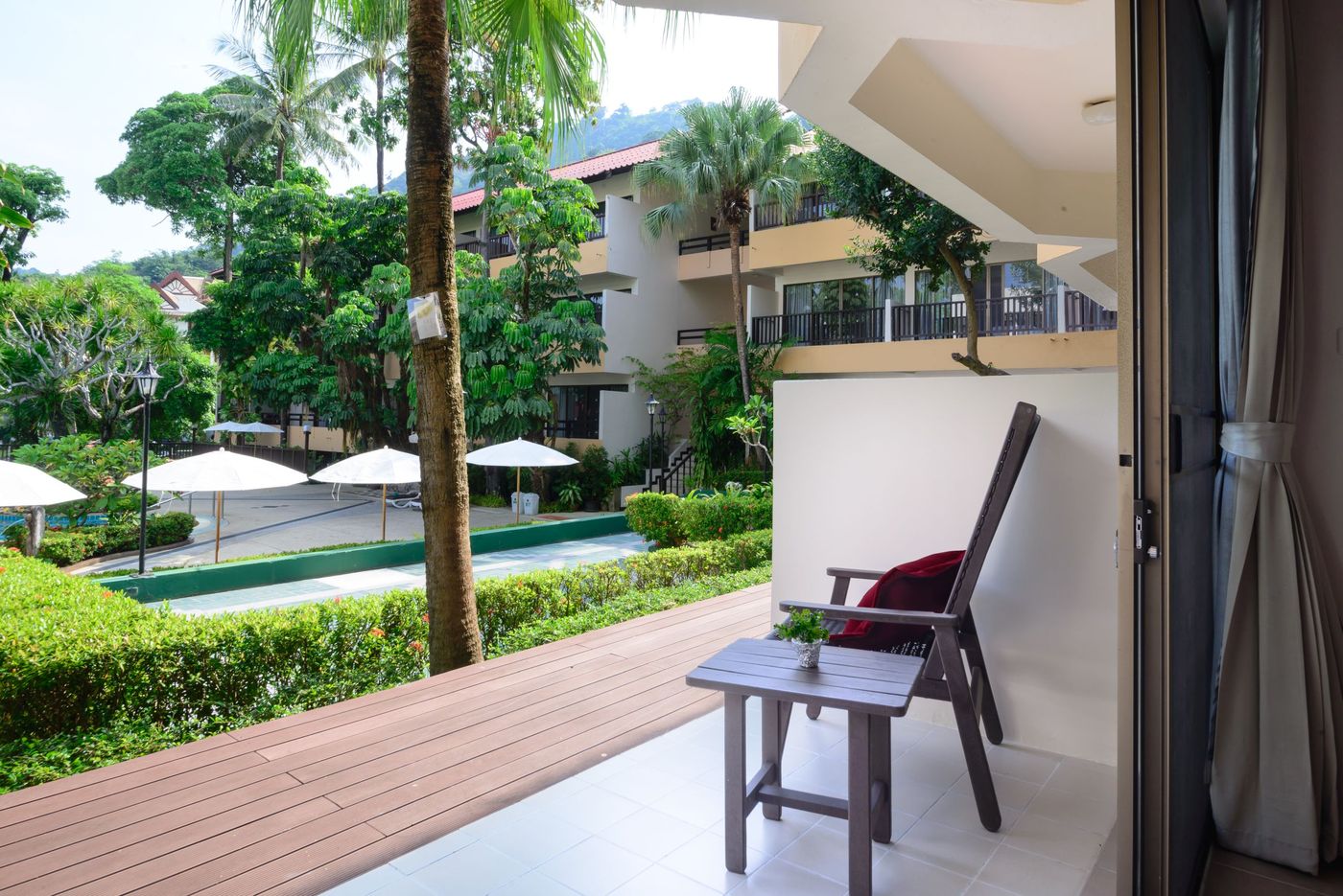 Patong-Lodge-Hotel-Room-22