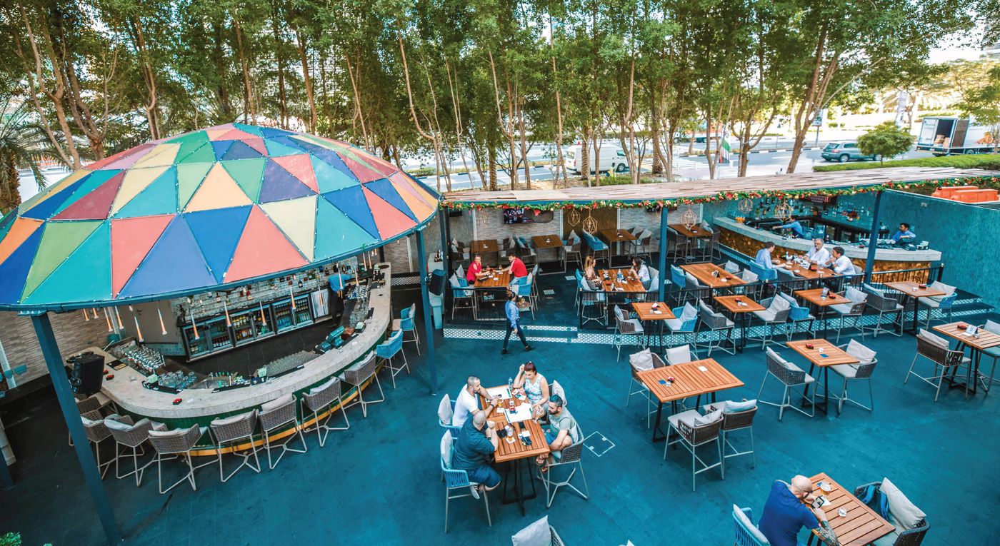 Bonnington-Jumeirah-Lakes-Towers-Restaurant-14