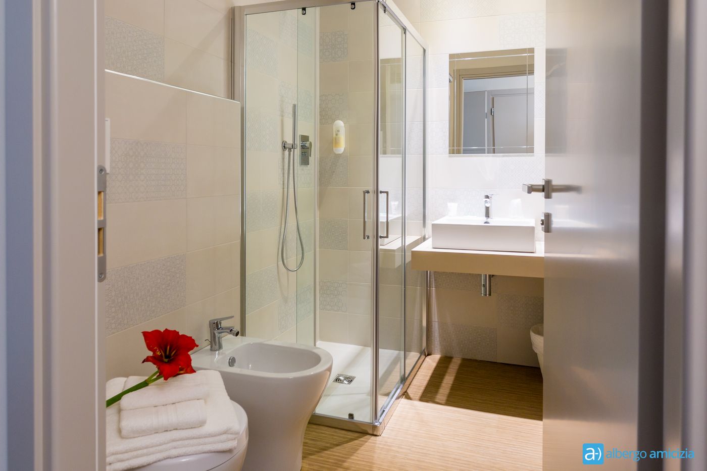Hotel Amicizia-Italy-RIMINI-Room-10