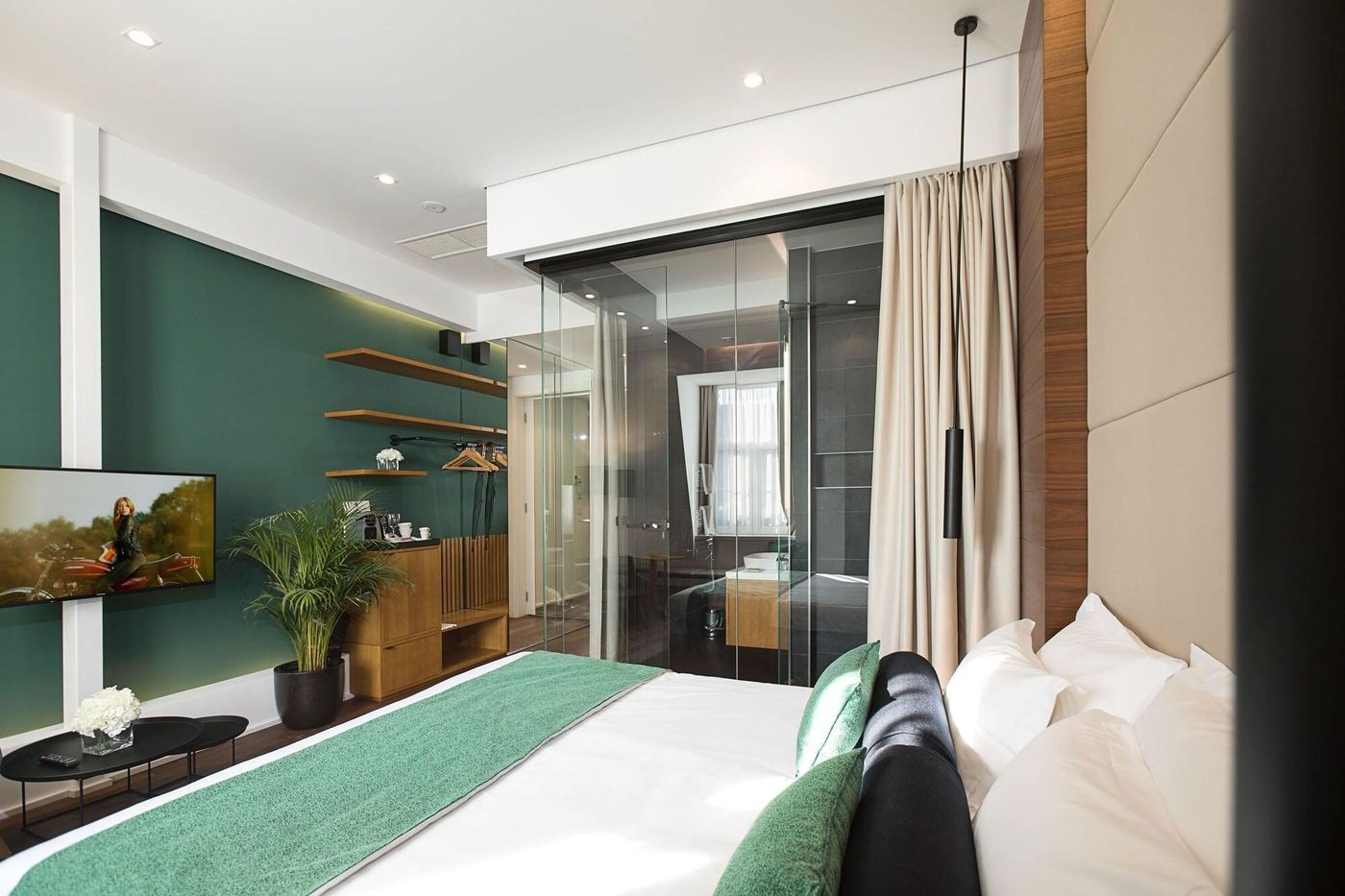 Dominic Smart & Luxury Suites Parliament-Serbia-BELGRADE-Room-8