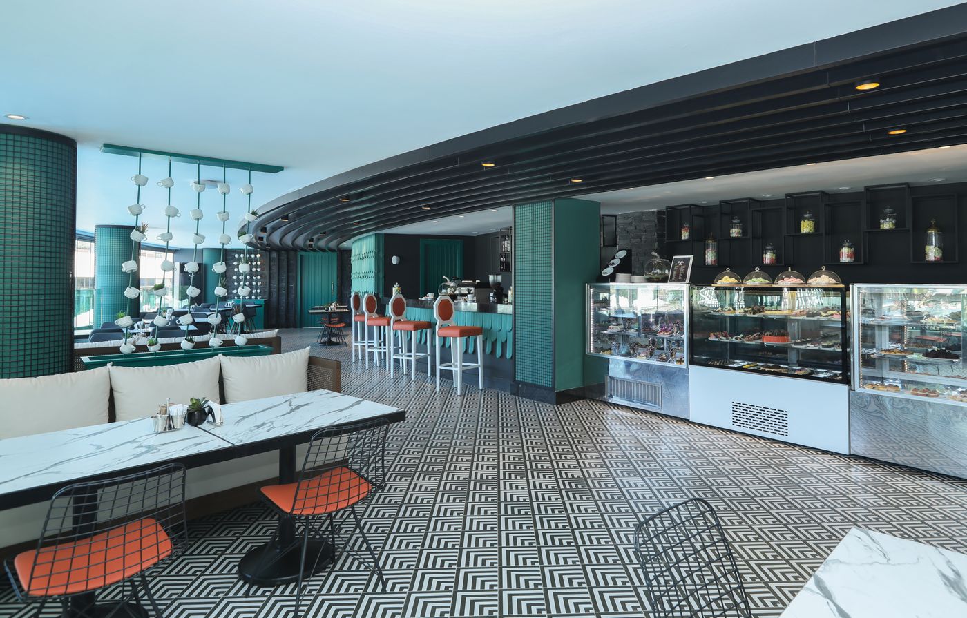 Sherwood-Dreams-Resort-Restaurant-46