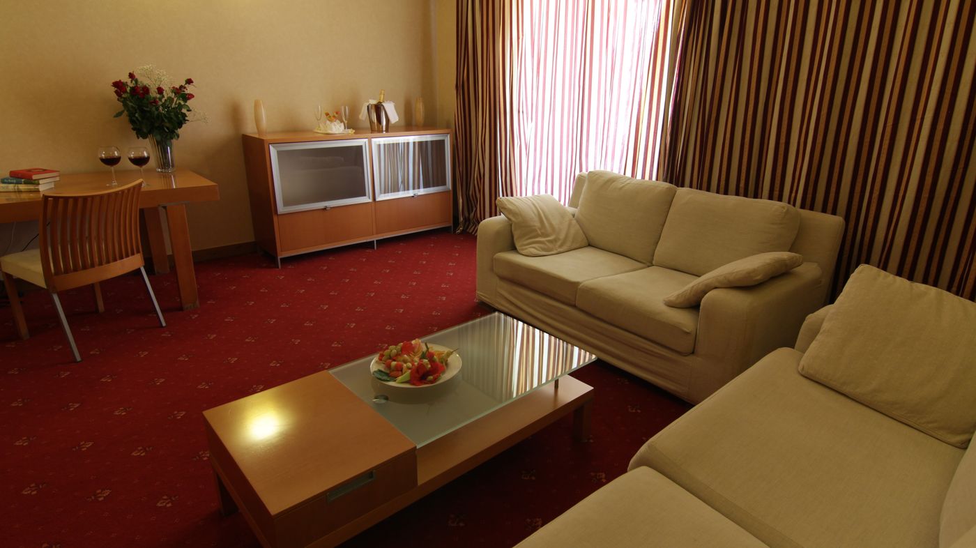 Dodeca-Sea-Resort-Room-36