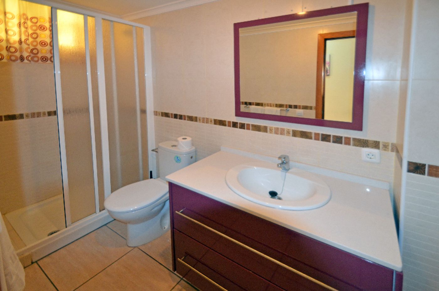 Los-Juncos-I-Room-37