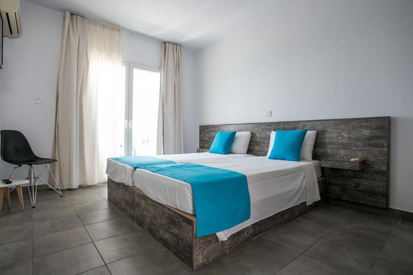 Sea Cleopatra Napa Hotel