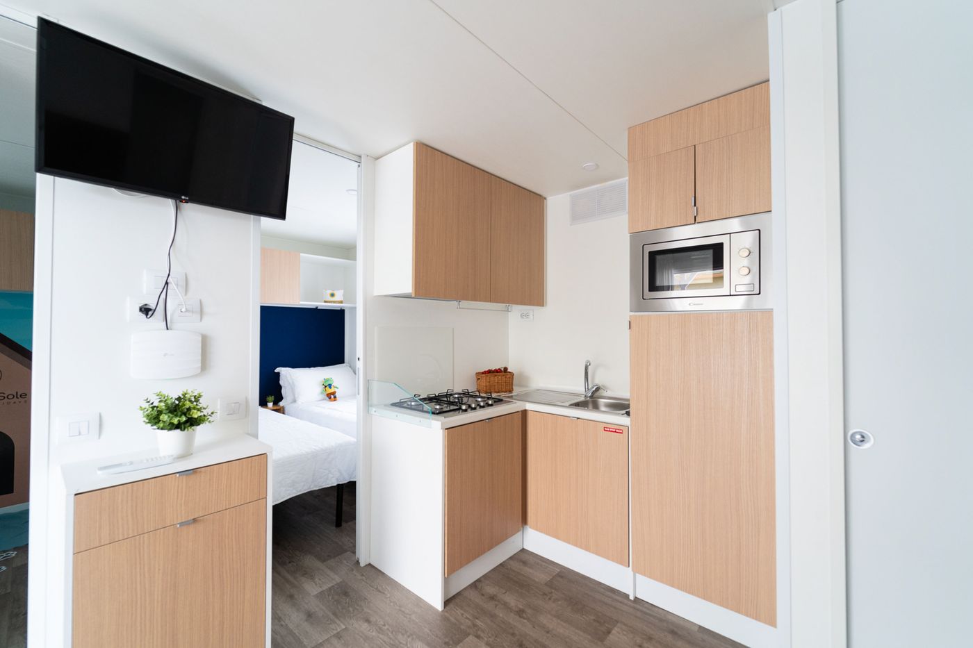 Club-Del-Sole-Roseto-Degli-Abruzzi-Easy-Camping-Room-4