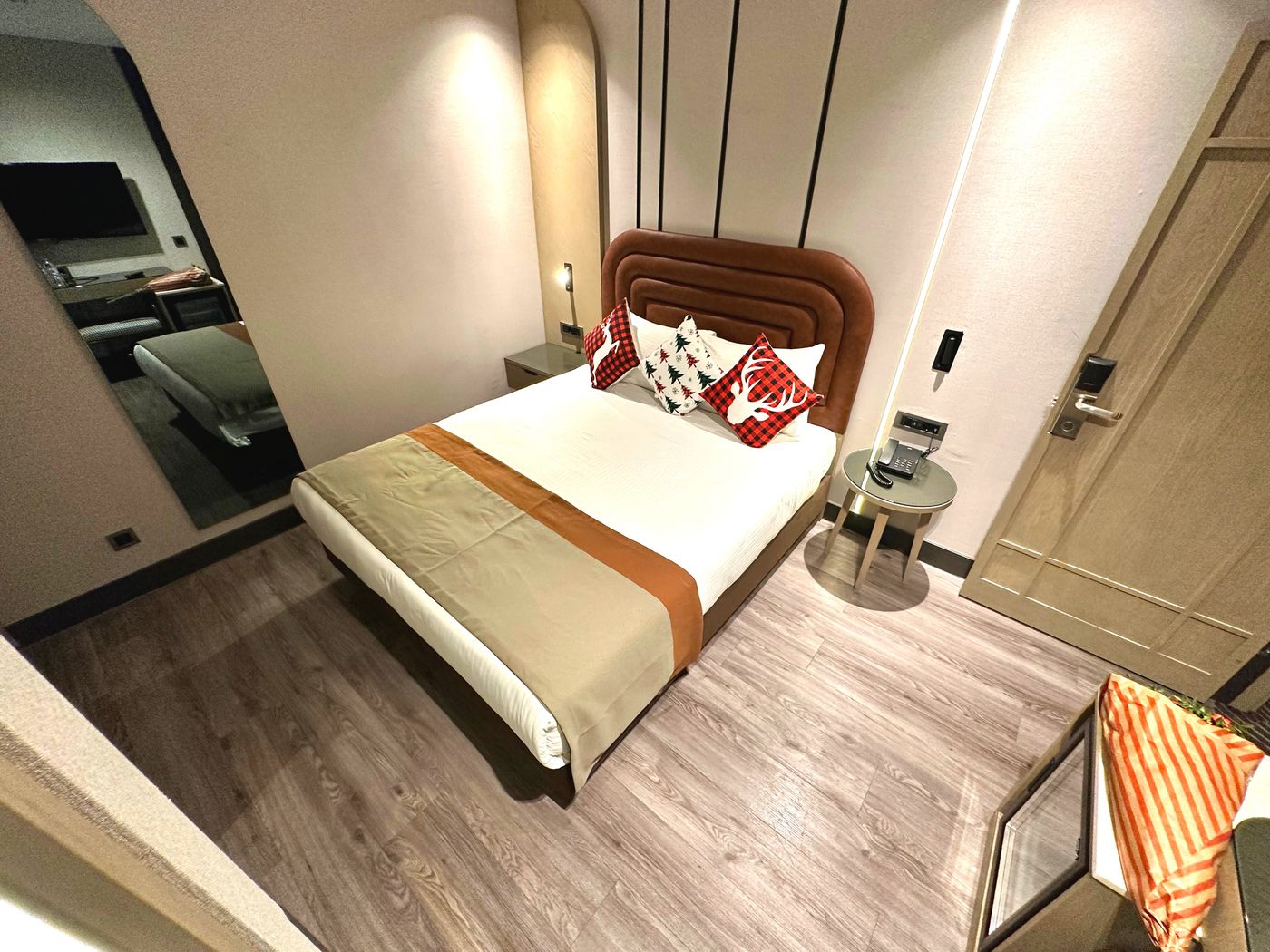 Edition Old City Hotel-Turkey-Istanbul-Room-10