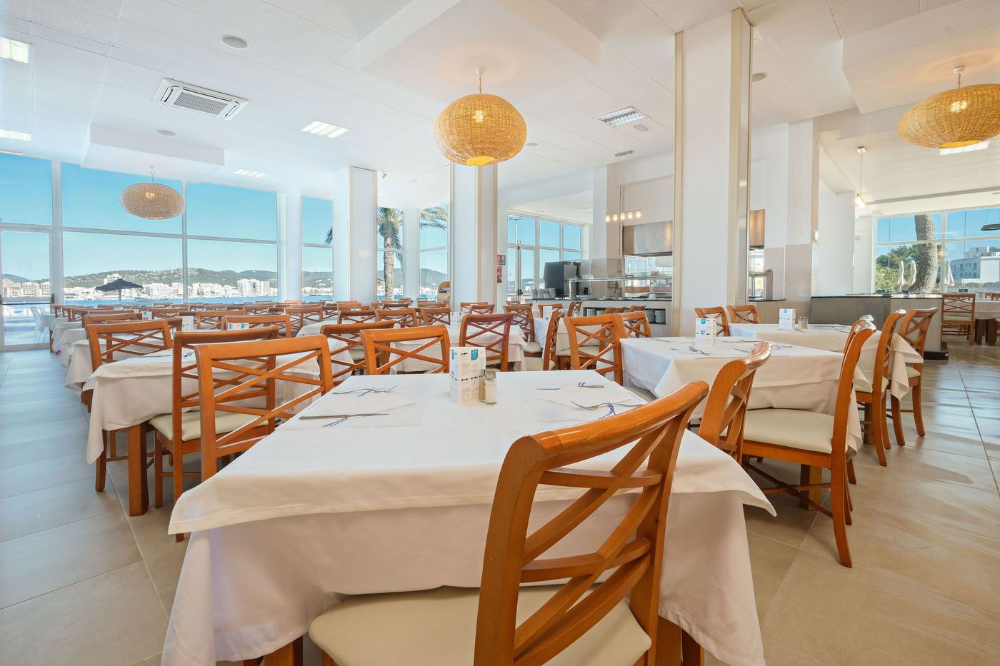 Azuline-Hotel-Mar-Amantis-Restaurant-41