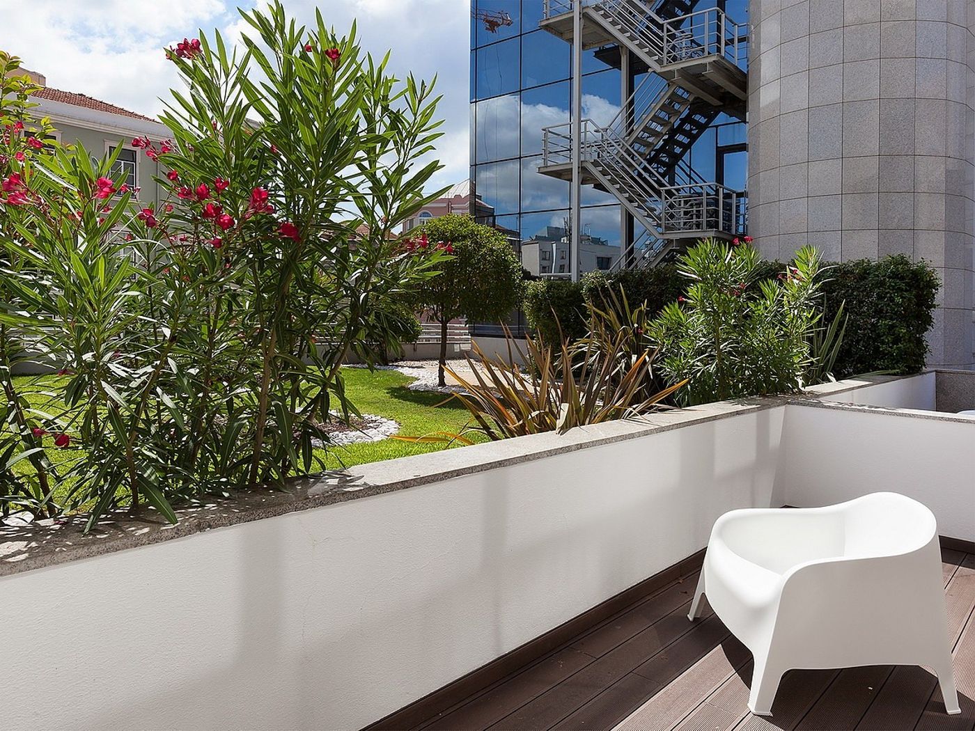 Hello-Lisbon-Marques-de-Pombal-Room-11