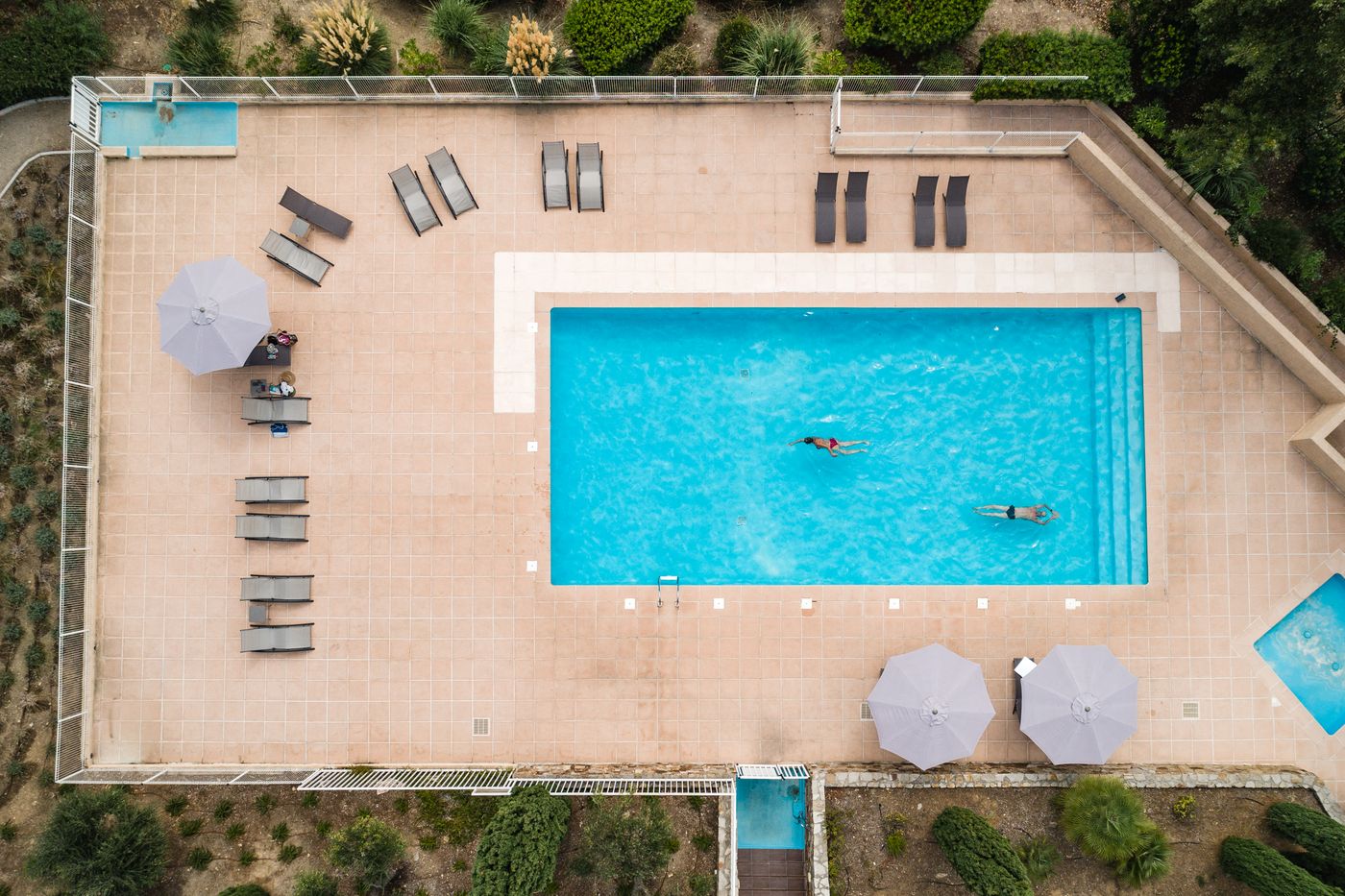 Garden---City-Les-Bastides-de-Grimaud-Pool-14