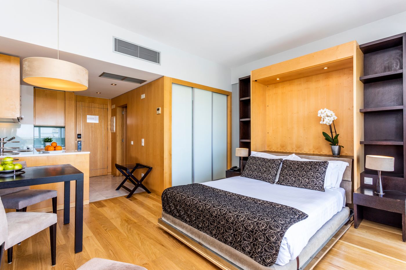 Crowne-Plaza-Caparica-Lisbon-Room-4