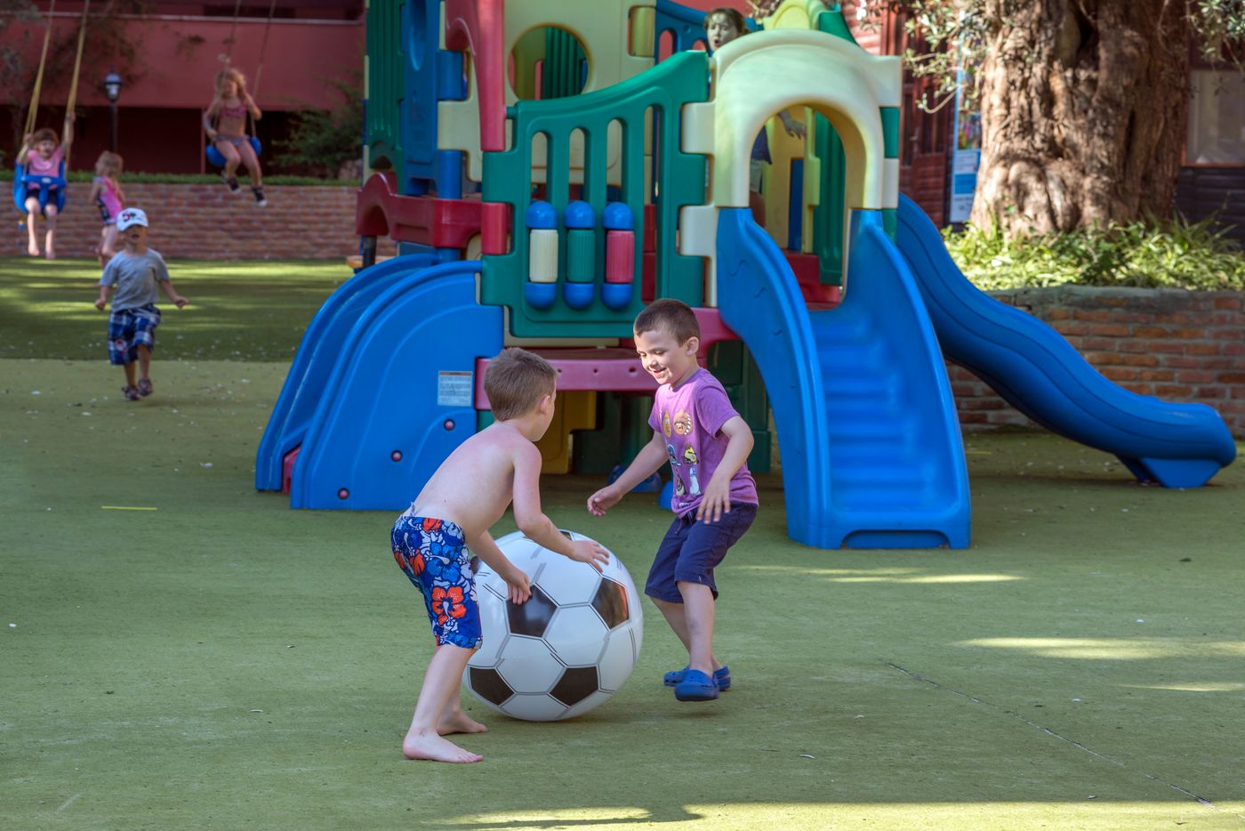 Sun City Hotel & Beach Club