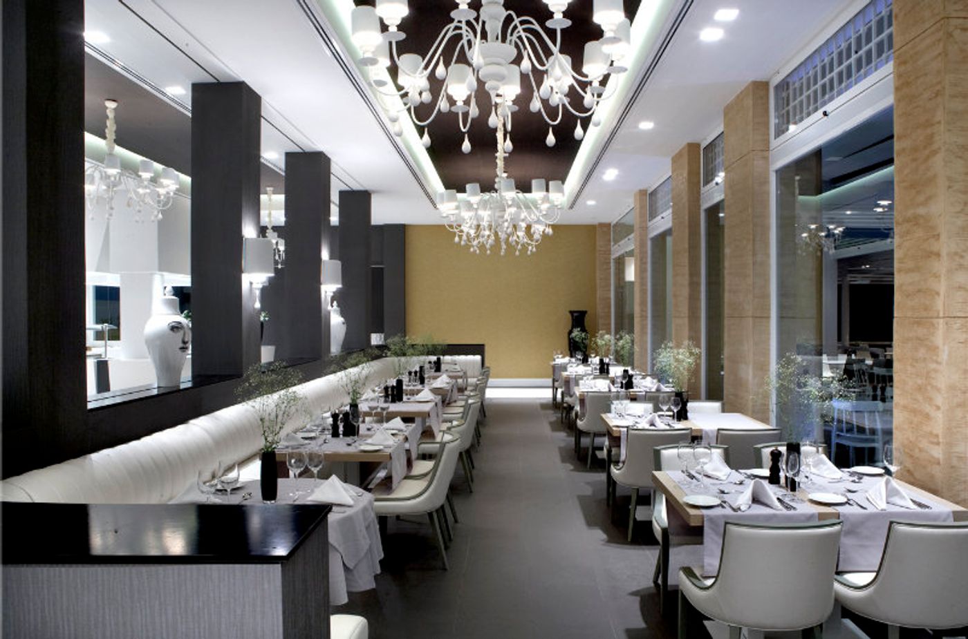 Pelagos-Suites-Hotel-Restaurant-38