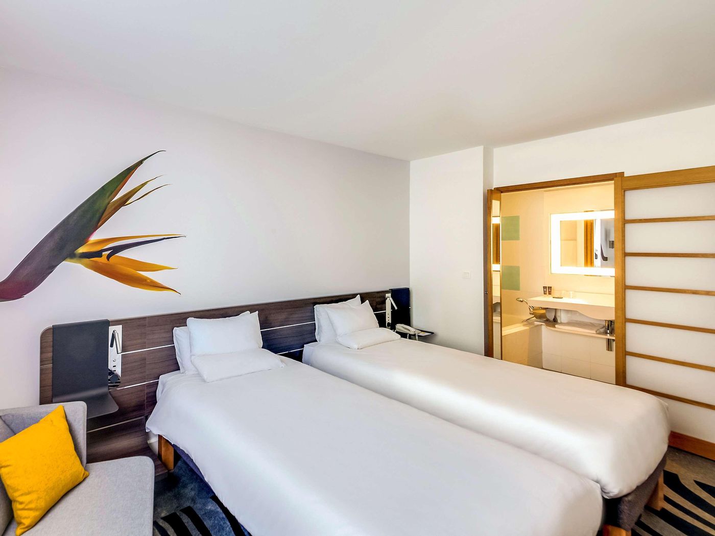 Novotel-Paris-Centre-Gare-Montparnasse-Room-39