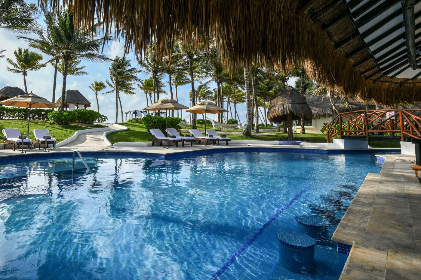 El Dorado Casitas Royale 01.12