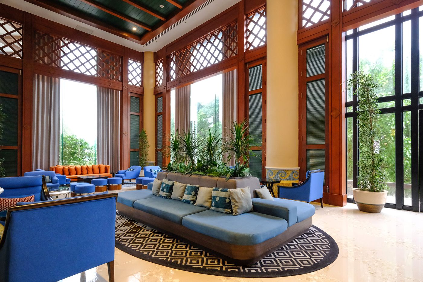 Long Beach Garden Hotel and Pavilions-Thailand-Pattaya City-Lobby-1