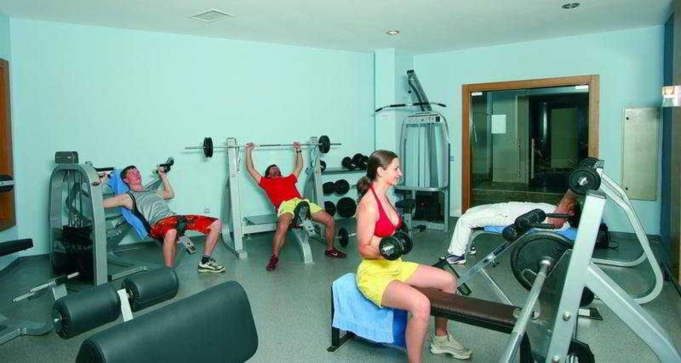 Side-Mare-Resort---Spa-Sports-and-Entertainment-33