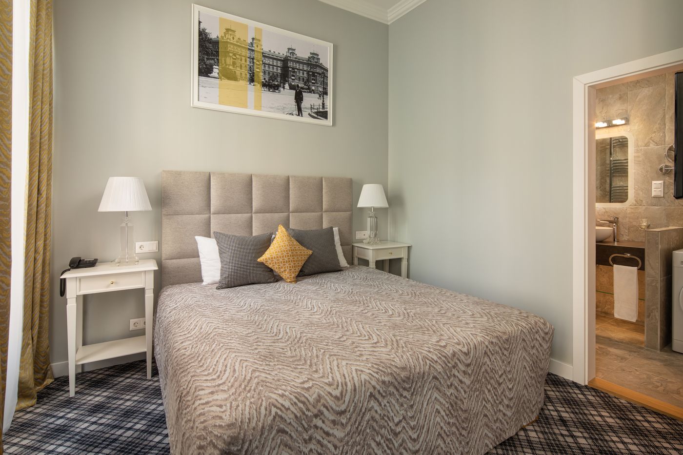 Mamaison-Residence-Izabella-Budapest-Room-16