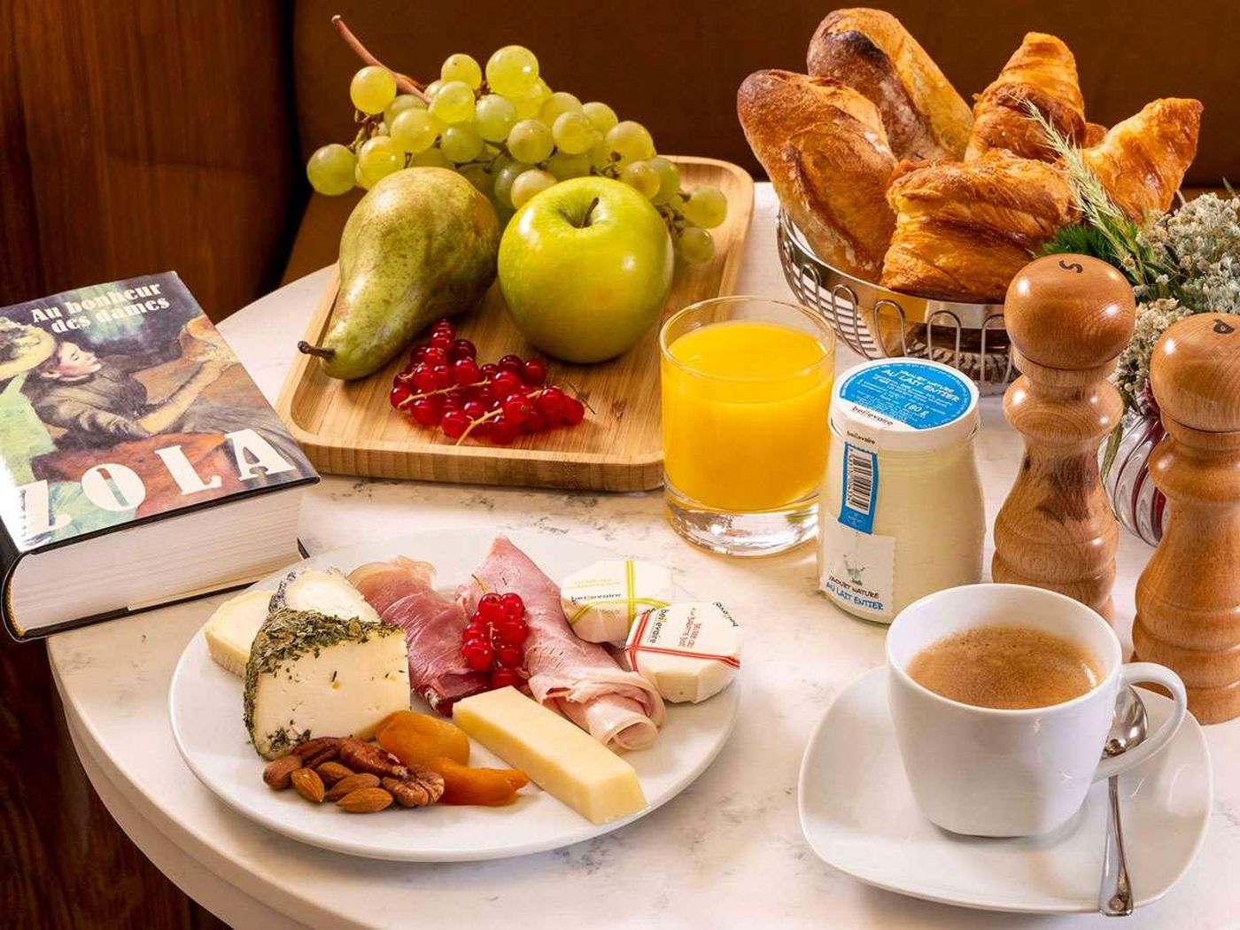 Hotel-Sleeping-Belle-Restaurant-48