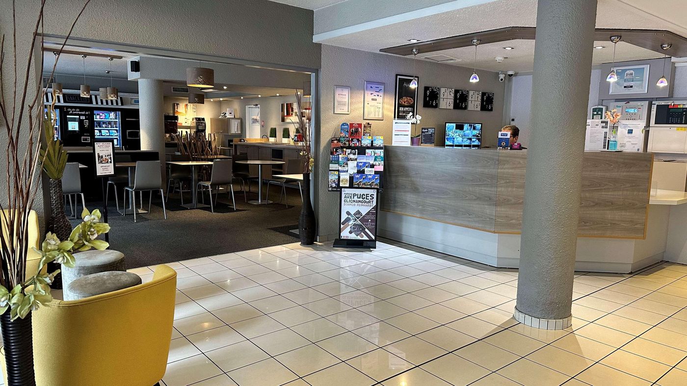 Kyriad-Le-Bourget-Centre---Parc-Des-Expositions-Lobby-19