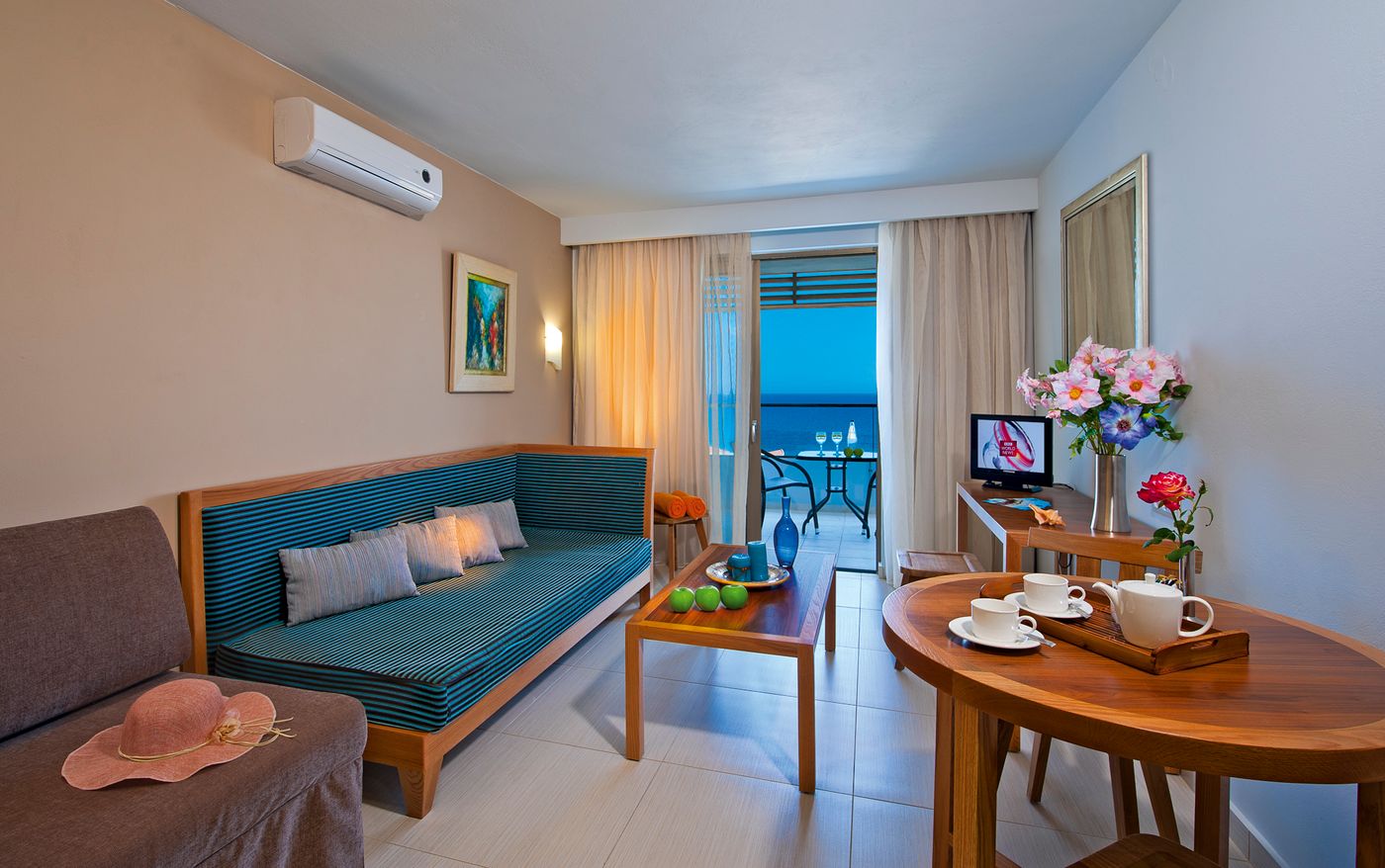 Iolida-Beach-Room-17