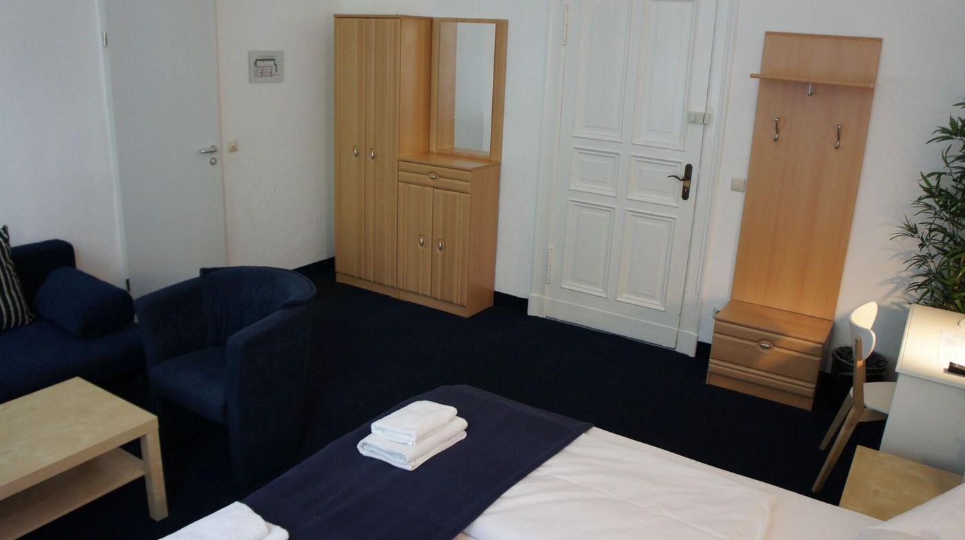 Seifert Pension-Germany-BERLIN -Room-5