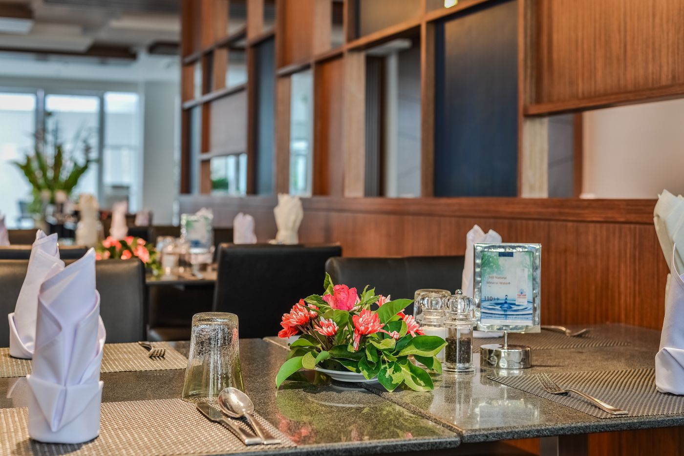 Fishermen-s-Harbour-Urban-Resort-Restaurant-27