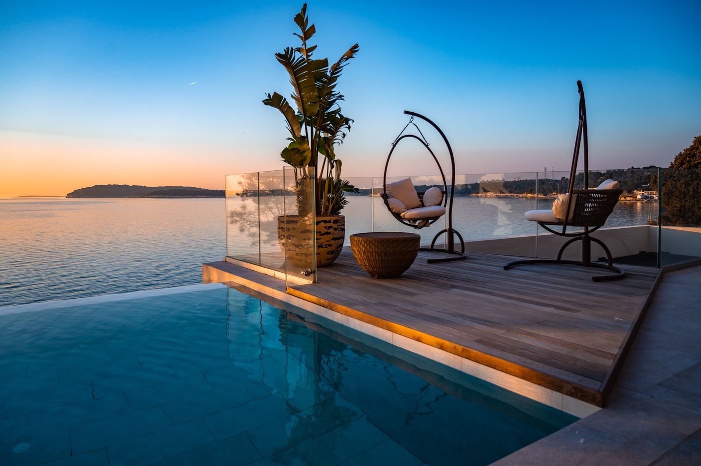 Grand-Hotel-Brioni-Pula--Radisson-Collection-Hotel-Pool-7