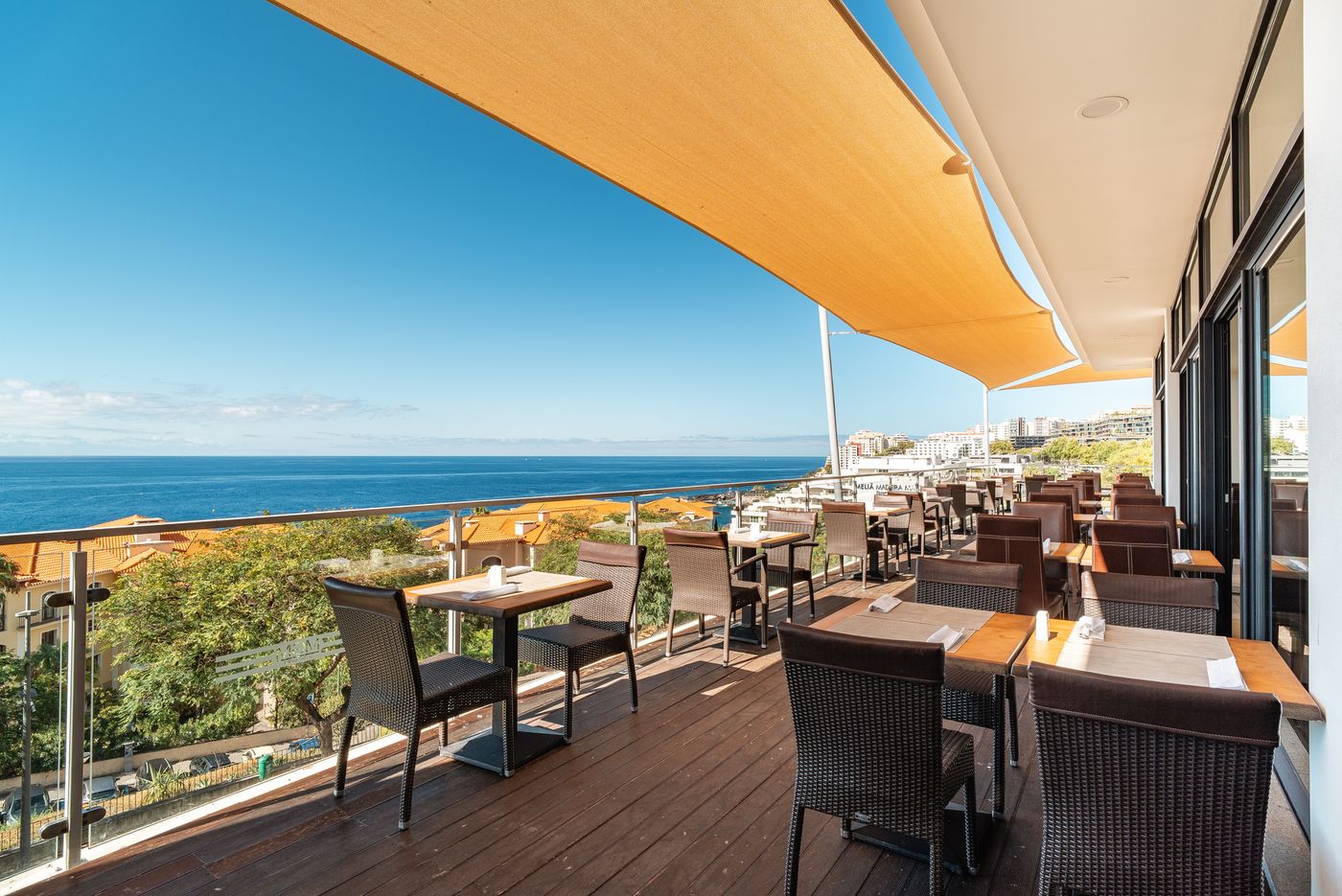 Muthu-Raga-Madeira-Hotel-Restaurant-7