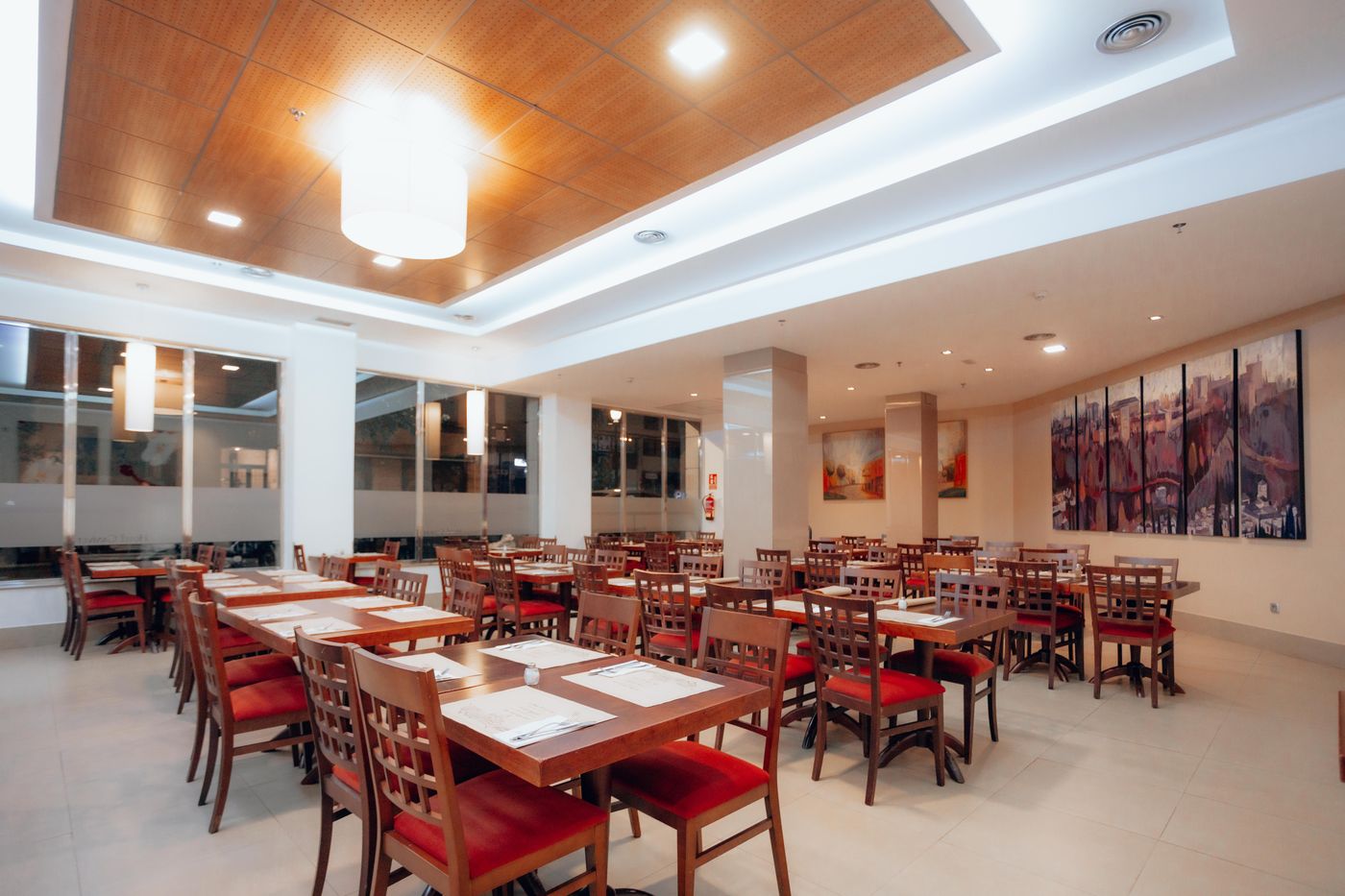 Porcel-Ganivet-Restaurant-39